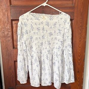 Adiva White And Blue Floral Smocked Blouse Size Small